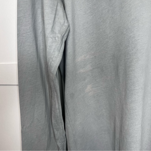 All Saints Brace long sleeve T-shirt in light gray regular fit Large crew neck - Picture 3 of 5